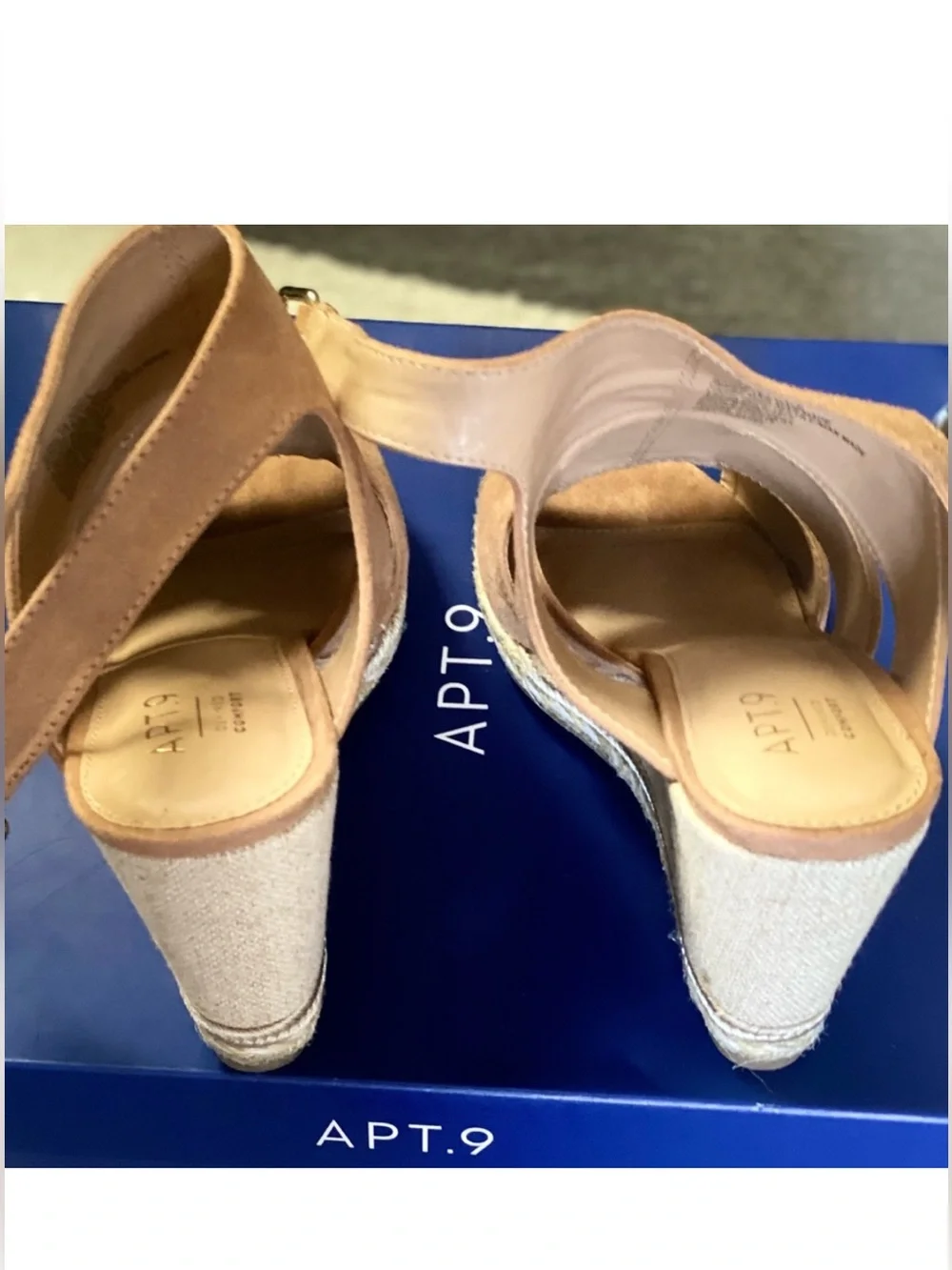 Apt.9 Wedge Sandals Cutout Sandal 7.5 